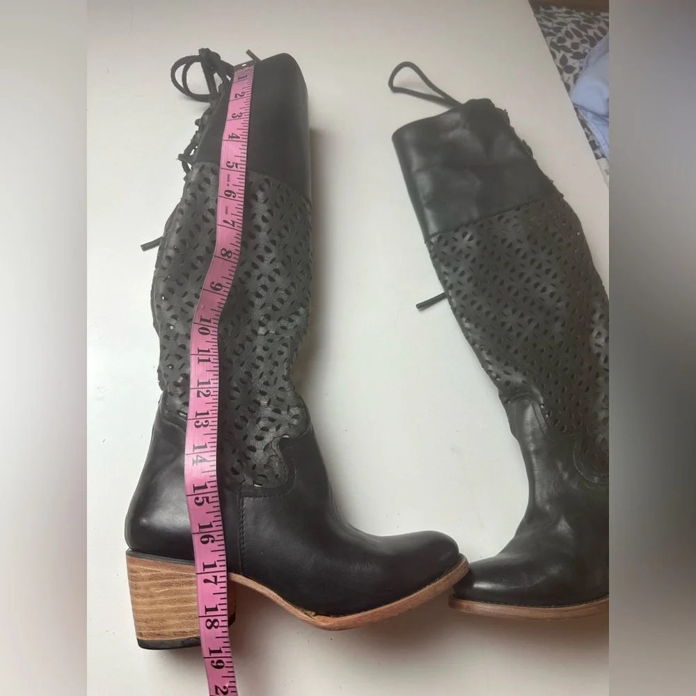 Freebird By Steven Black Creek Leather Perforated Lace Up Back Tall Boots NWOT 6